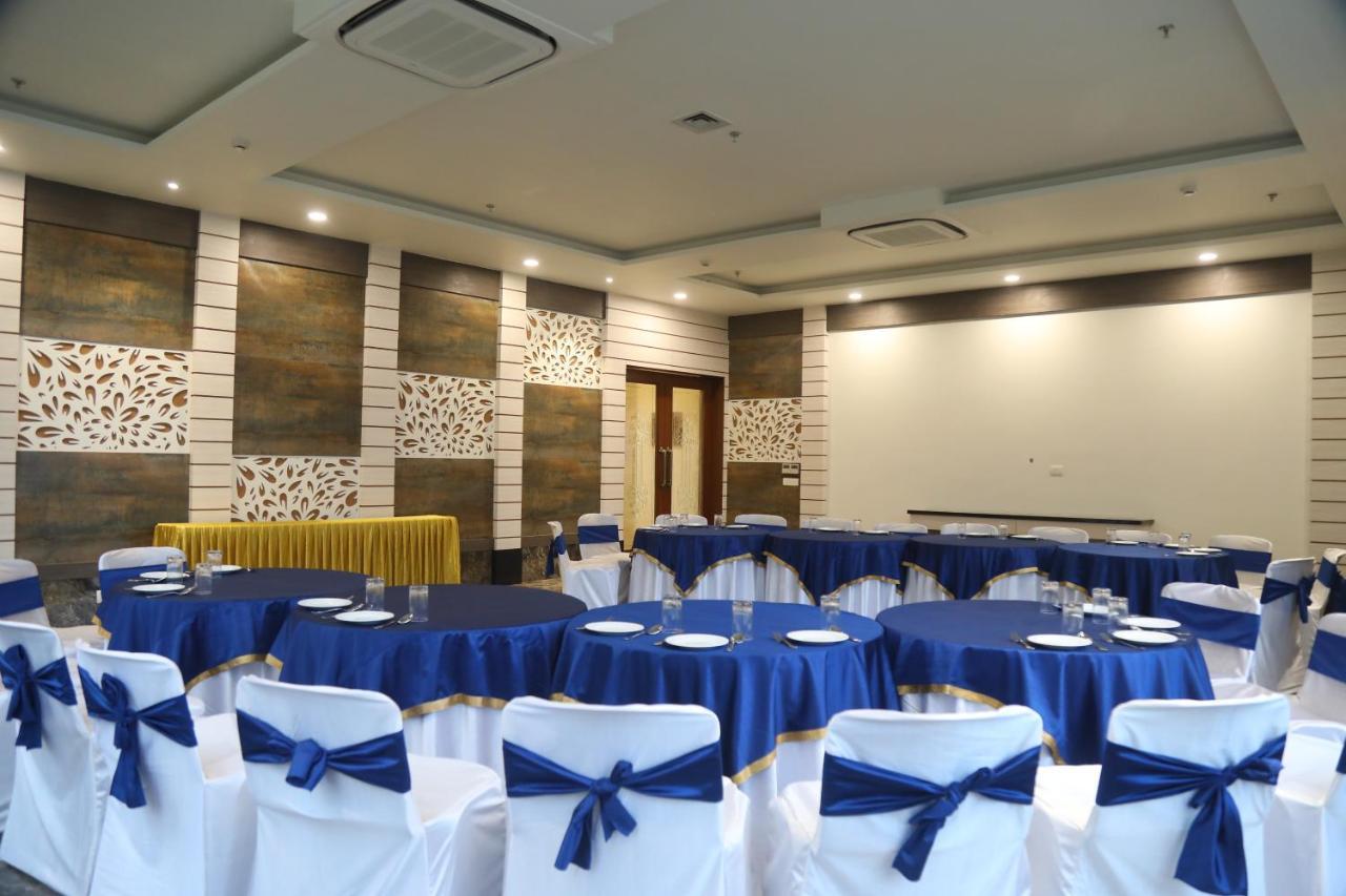 ホテル Aveo By Amatra, Gateway To Corbett Kashipur エクステリア 写真